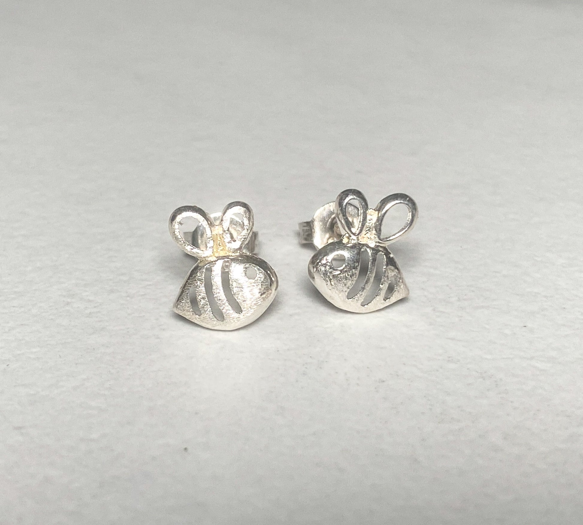 'Life is Sweet' Sterling Silver Bee Earring Stack - Say Bloom