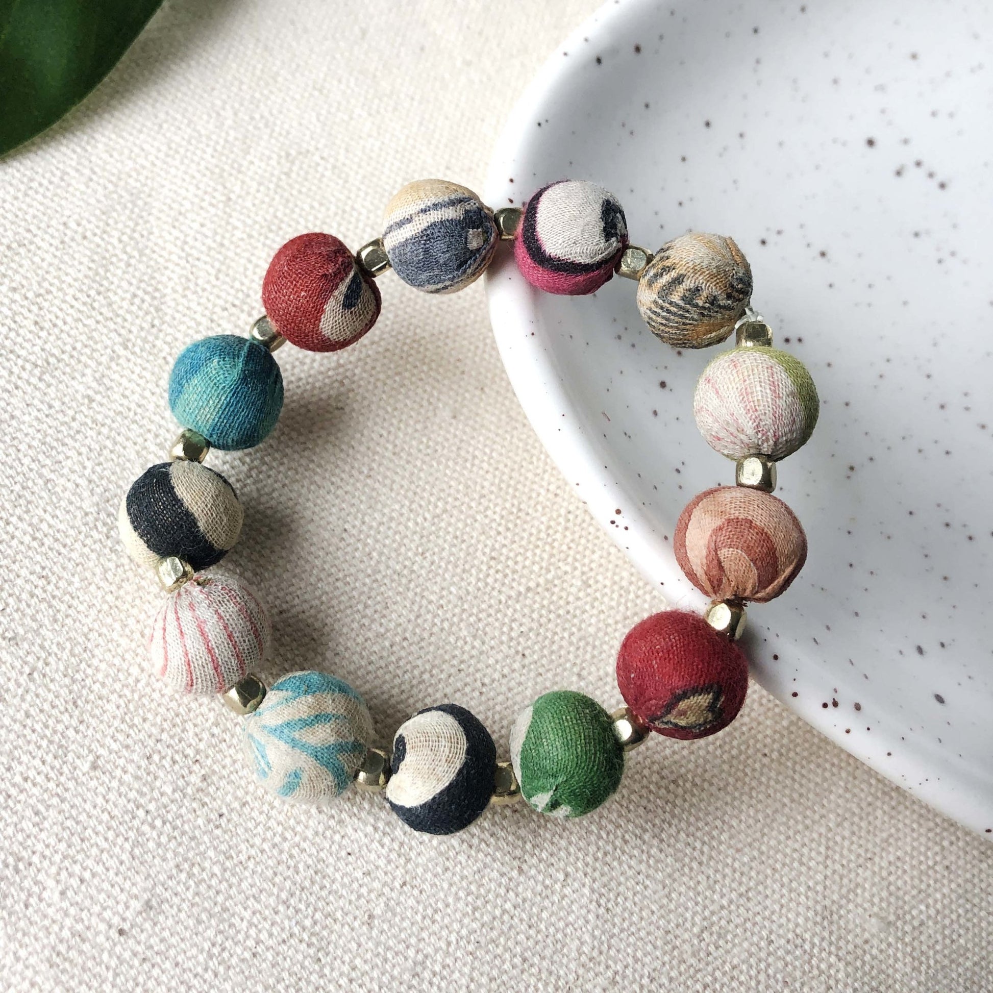 Small Kantha Bauble Bracelet - Say Bloom